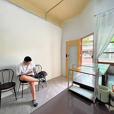 Rendezvous 60-1 Sukhumvit Hostel